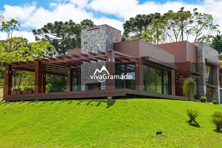Casa alto padrão em Gramado - Foto Pergolado